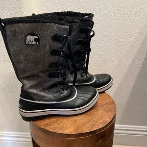 Sorrel woman’s waterproof boot